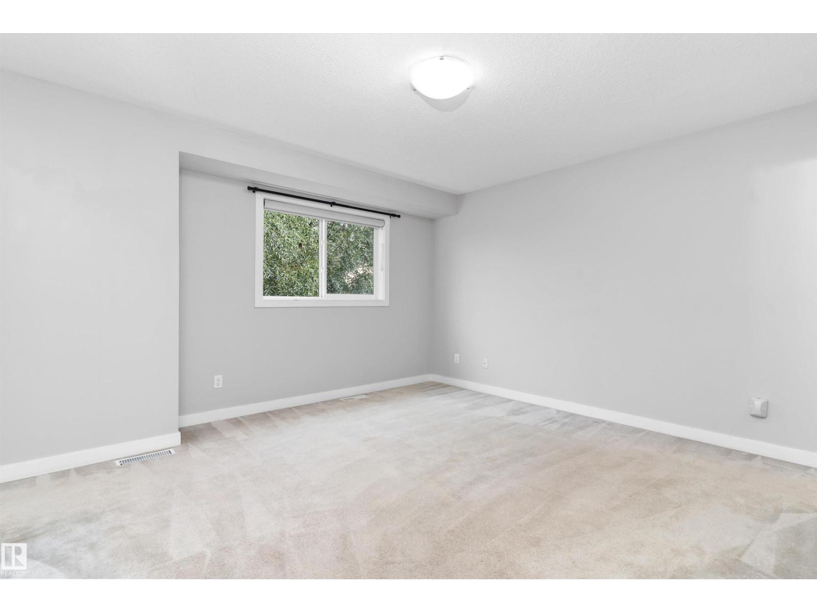 #7 13825 155 AV NW - 21