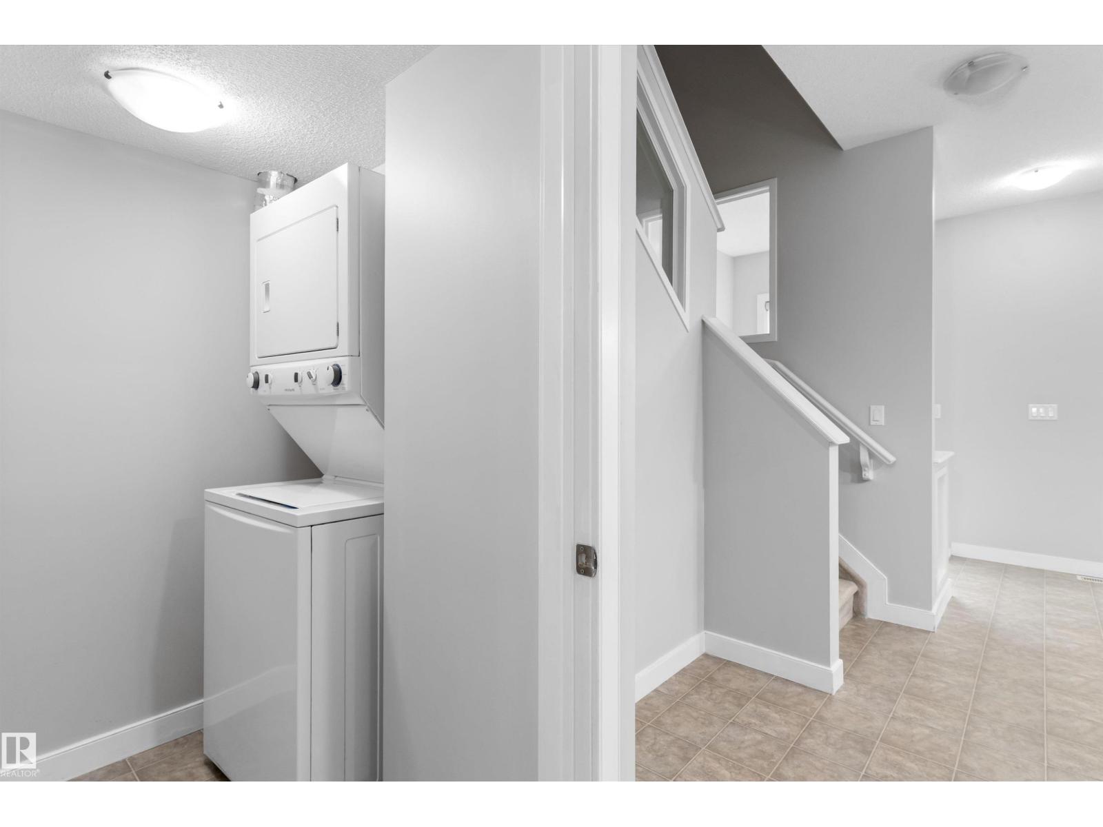 #7 13825 155 AV NW - Image 18