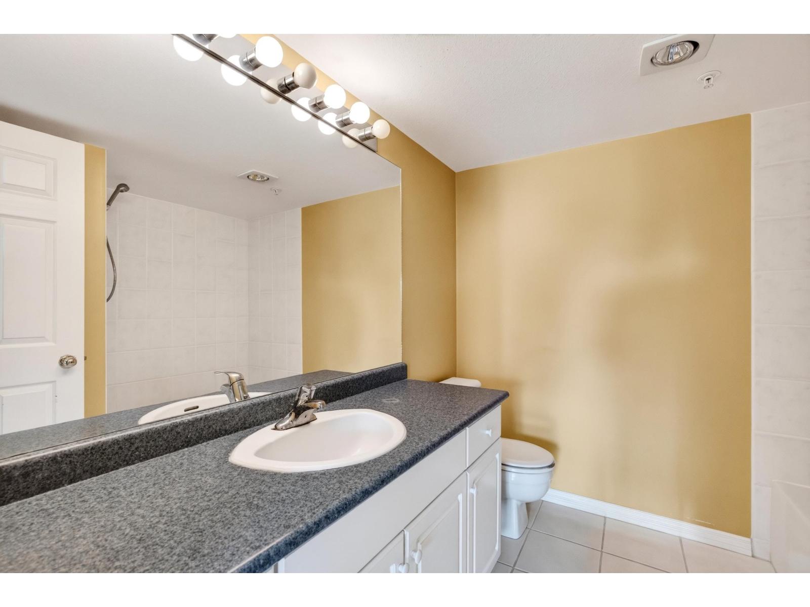 212 32044 OLD YALE ROAD, Abbotsford