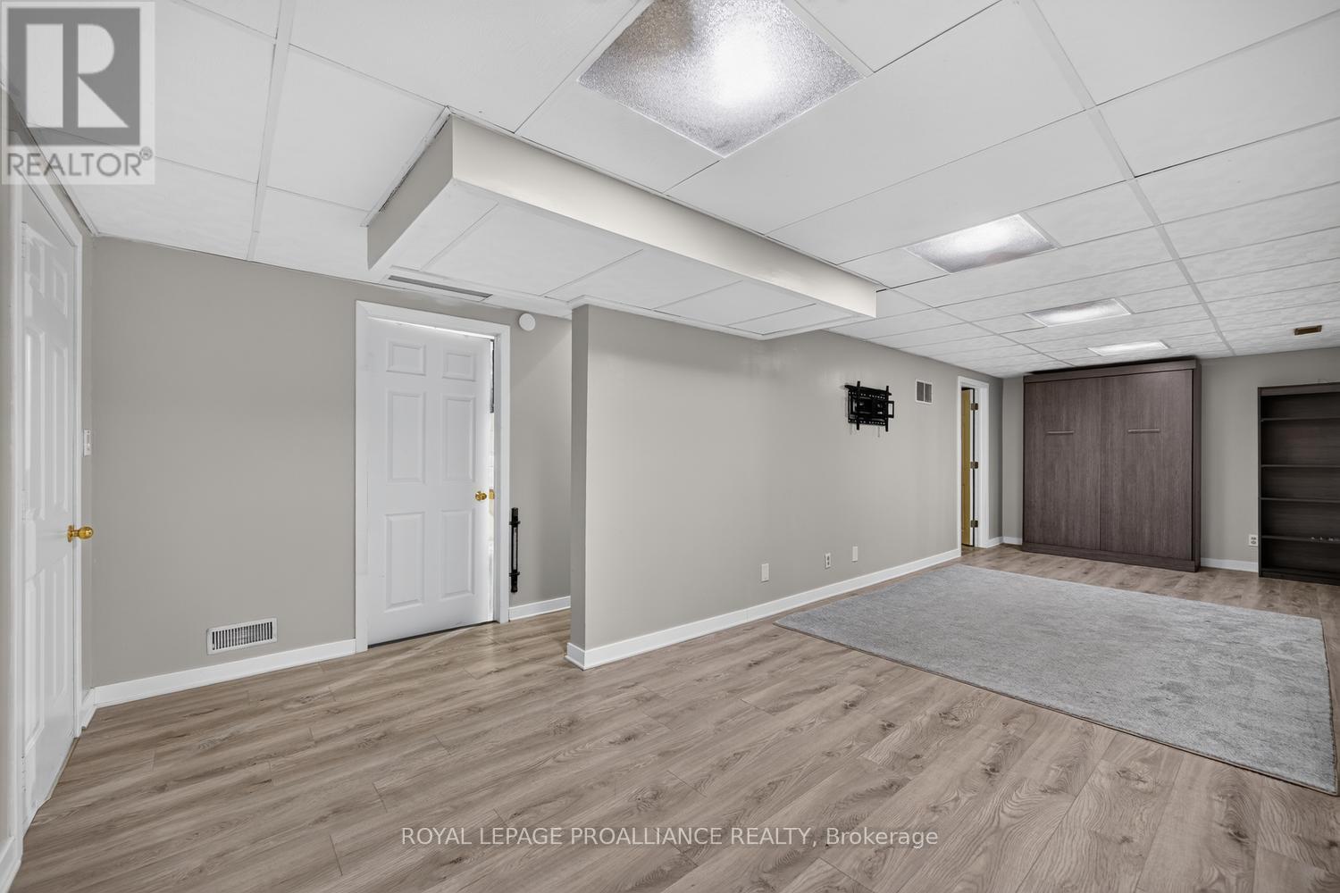 388 BROCK STREET - Image 26