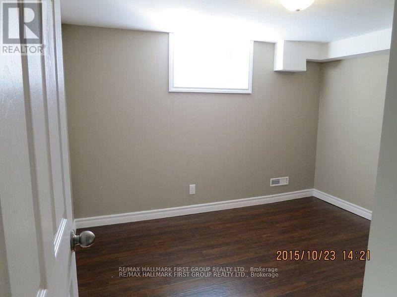 482 WARDEN AVENUE - 24