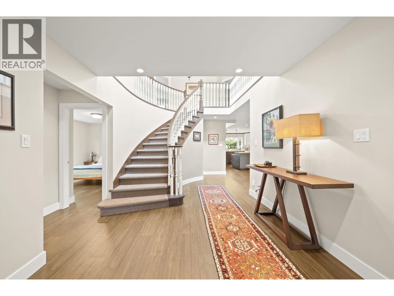 10131 HOLLYWELL Drive, Richmond