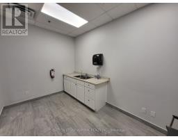 203 - 385 Connie Crescent, Vaughan, ON L4K5R2 Photo 11