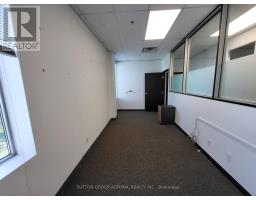 203 - 385 Connie Crescent, Vaughan, ON L4K5R2 Photo 7