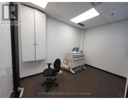 203 - 385 Connie Crescent, Vaughan, ON L4K5R2 Photo 8