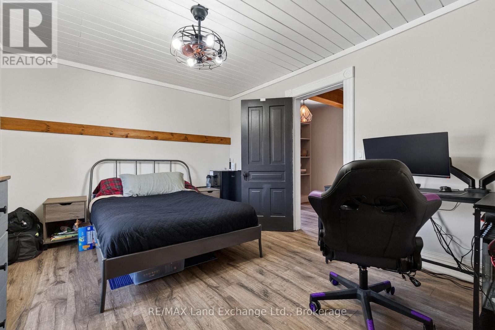581 QUEEN STREET - Image 29