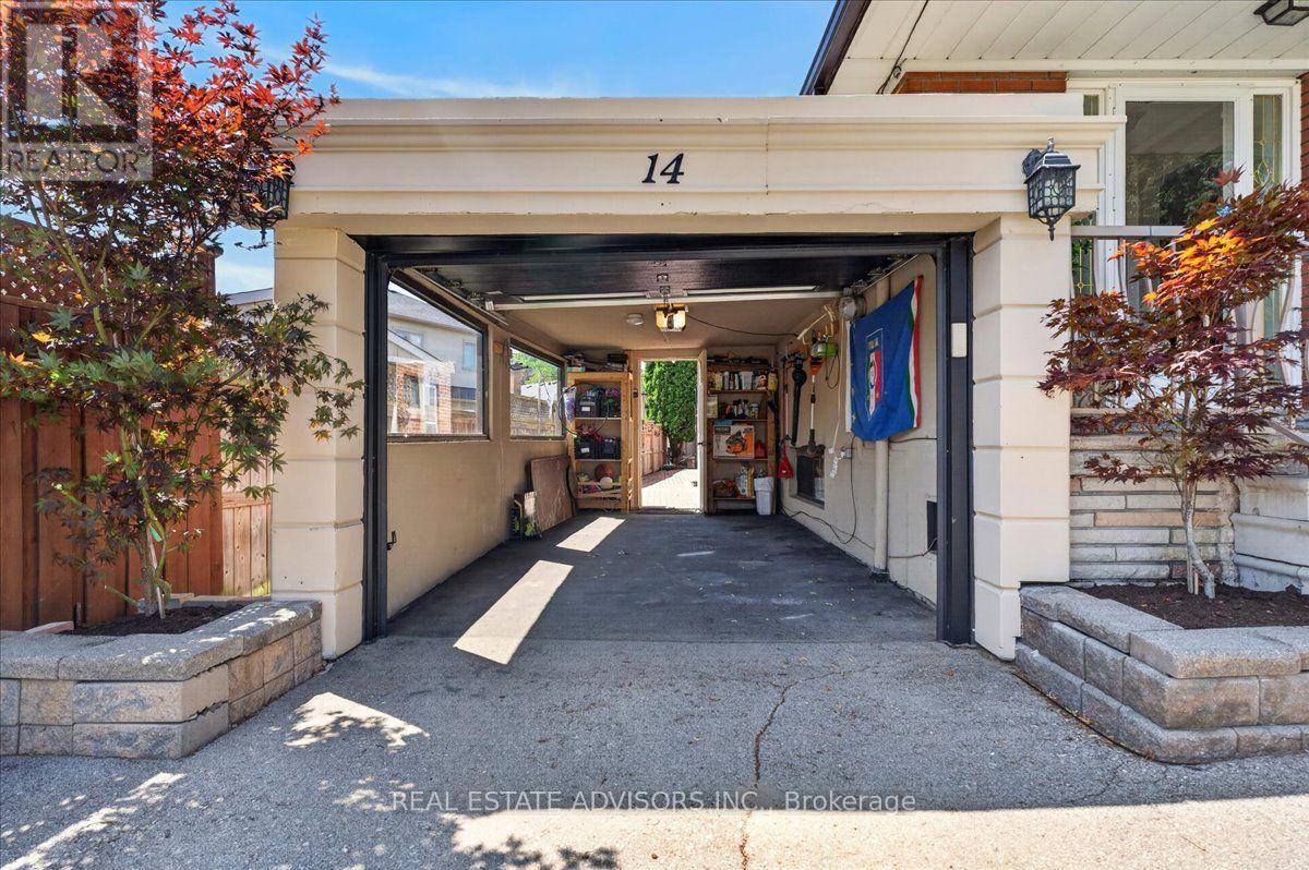 14 GRAMPIAN CRESCENT - 22