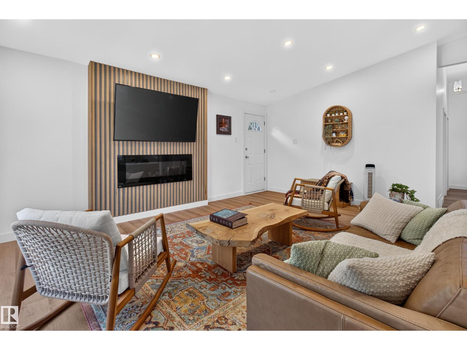 33 HAZEL ST - Image 11