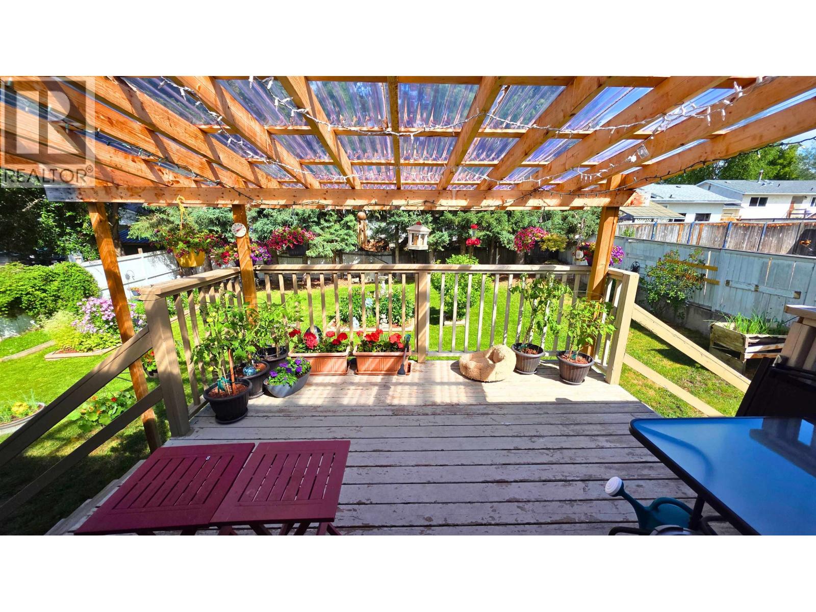 3275 GILLESPIE ROAD - 33