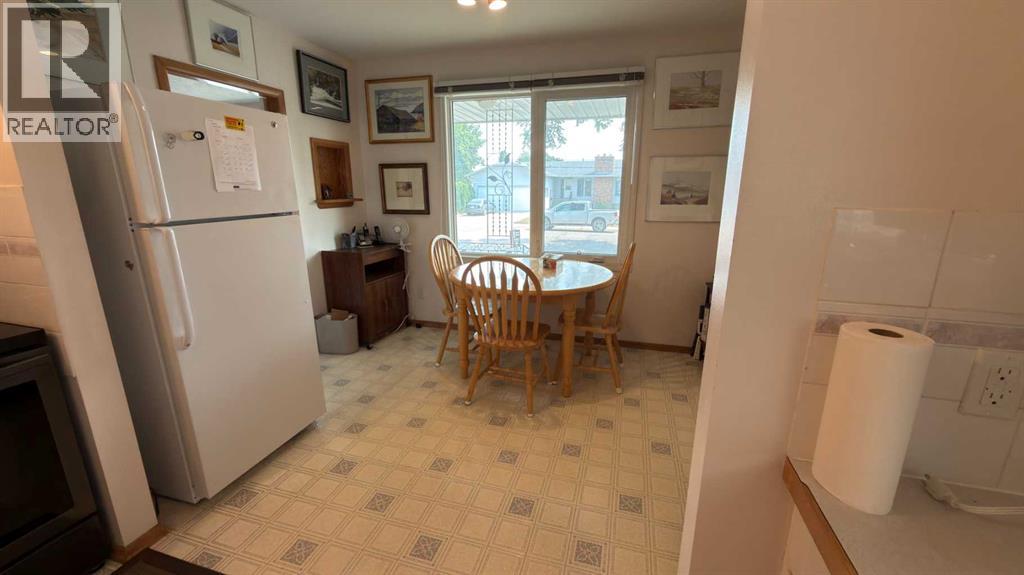 2128 22 Street - Image 4
