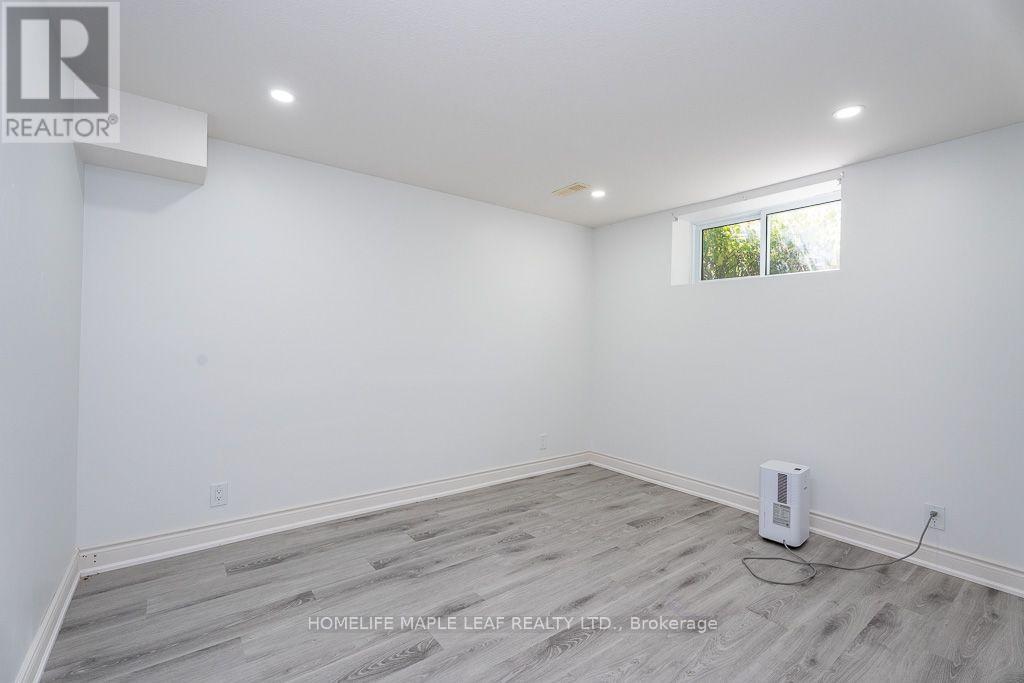3501 MCCARTHY DRIVE - 31