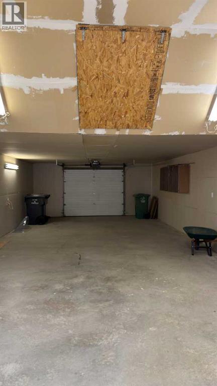 2128 22 Street - Image 33
