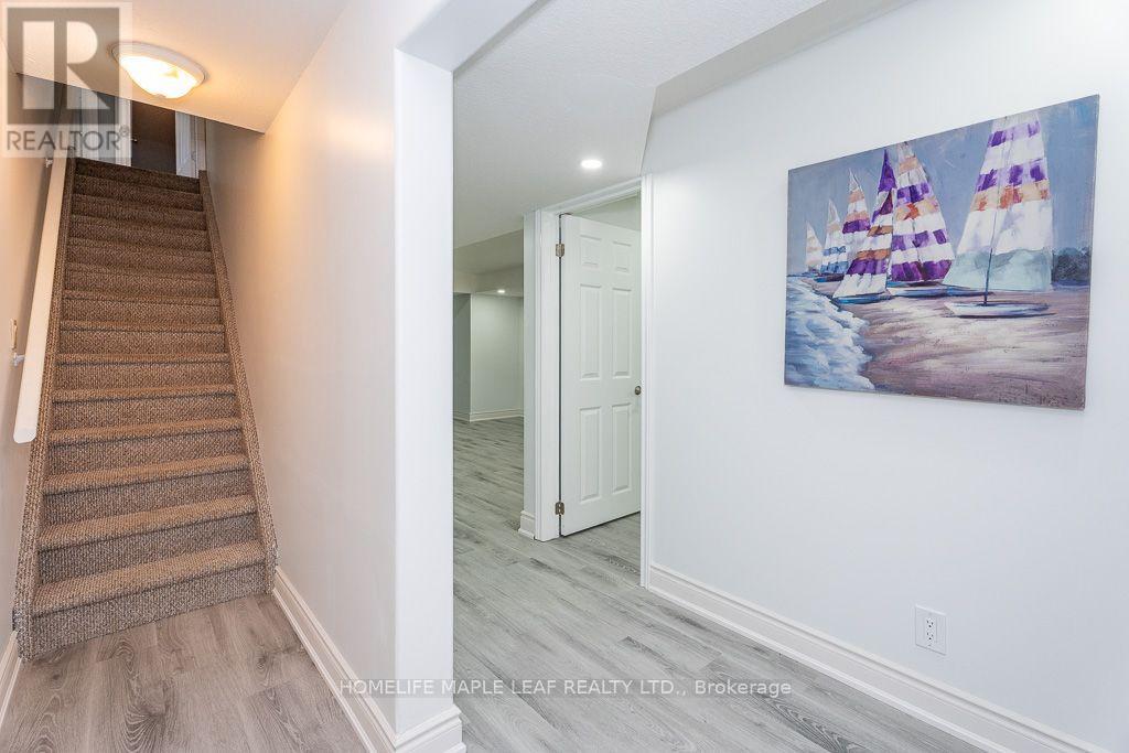 3501 MCCARTHY DRIVE - 32
