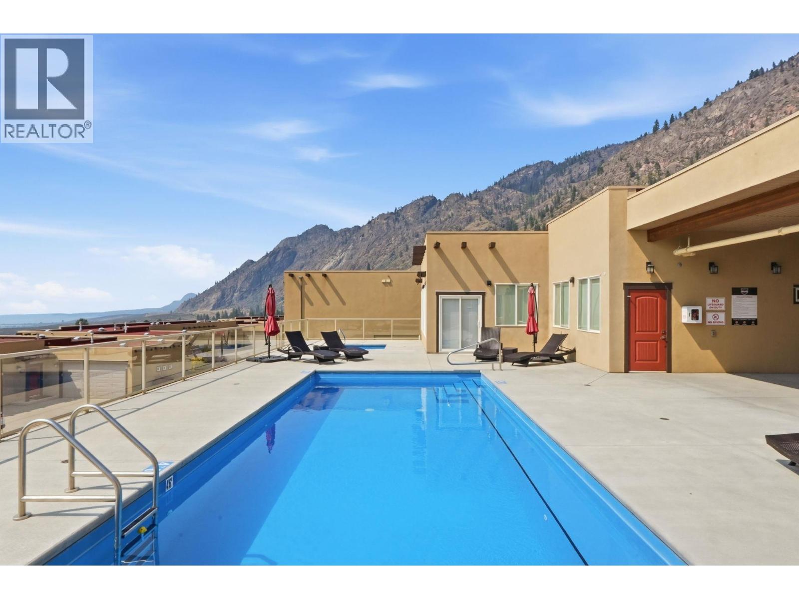 #3 2000 Valleyview Drive - 43