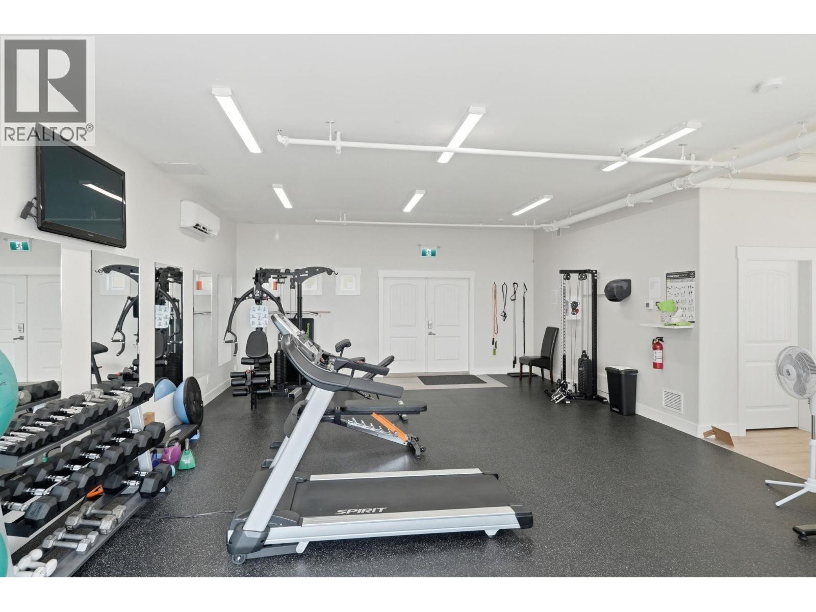 #3 2000 Valleyview Drive - 48