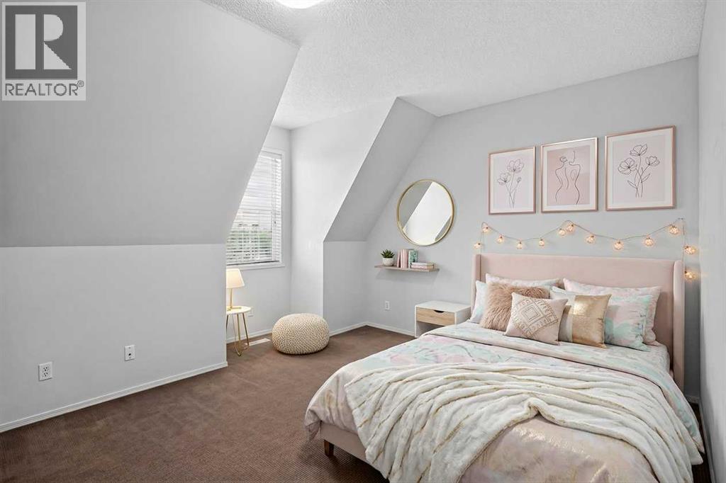 #21 43 Springborough Boulevard SW - 25
