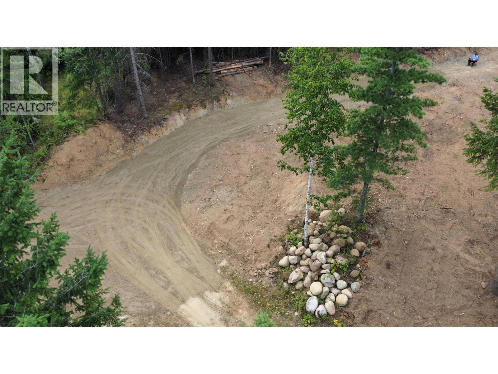 Lot 2 BALFOUR Avenue, Kaslo — photo 2