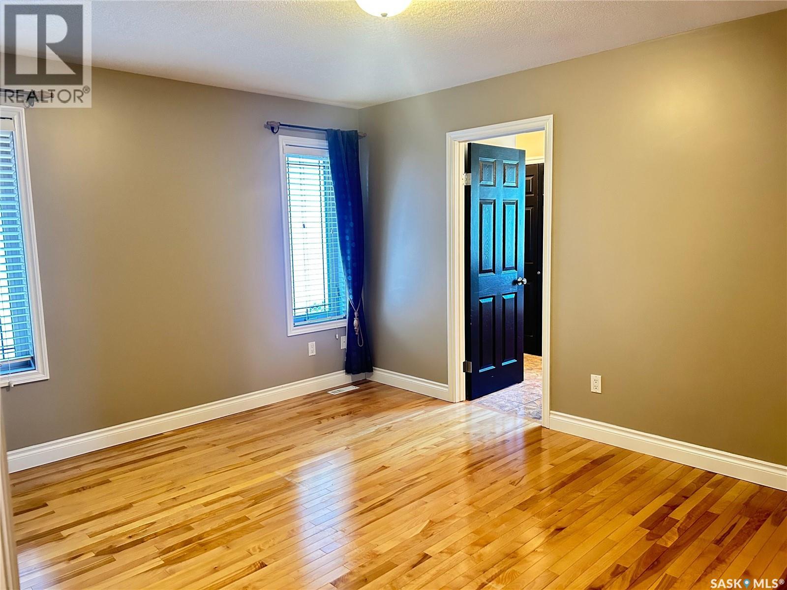 1 Telfer BAY - Image 12