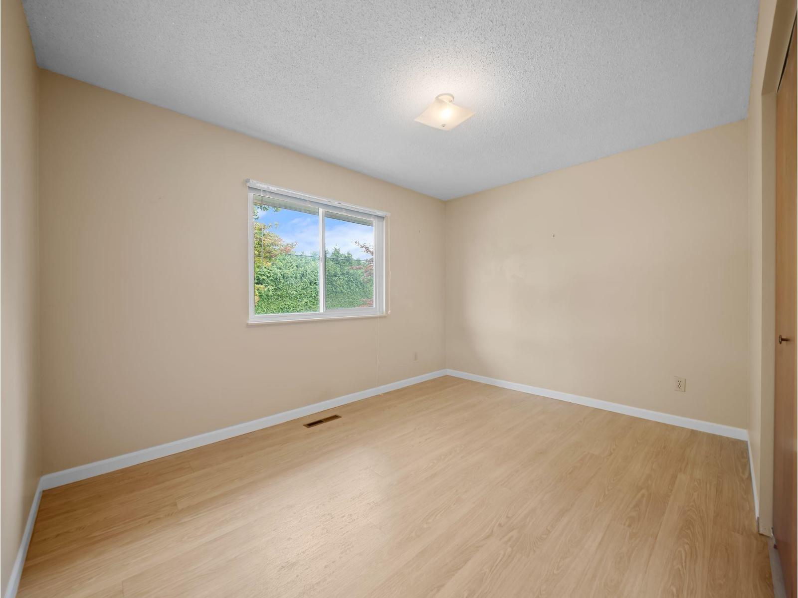 10059 KILLARNEY DRIVE, Fairfield Island, Chilliwack
