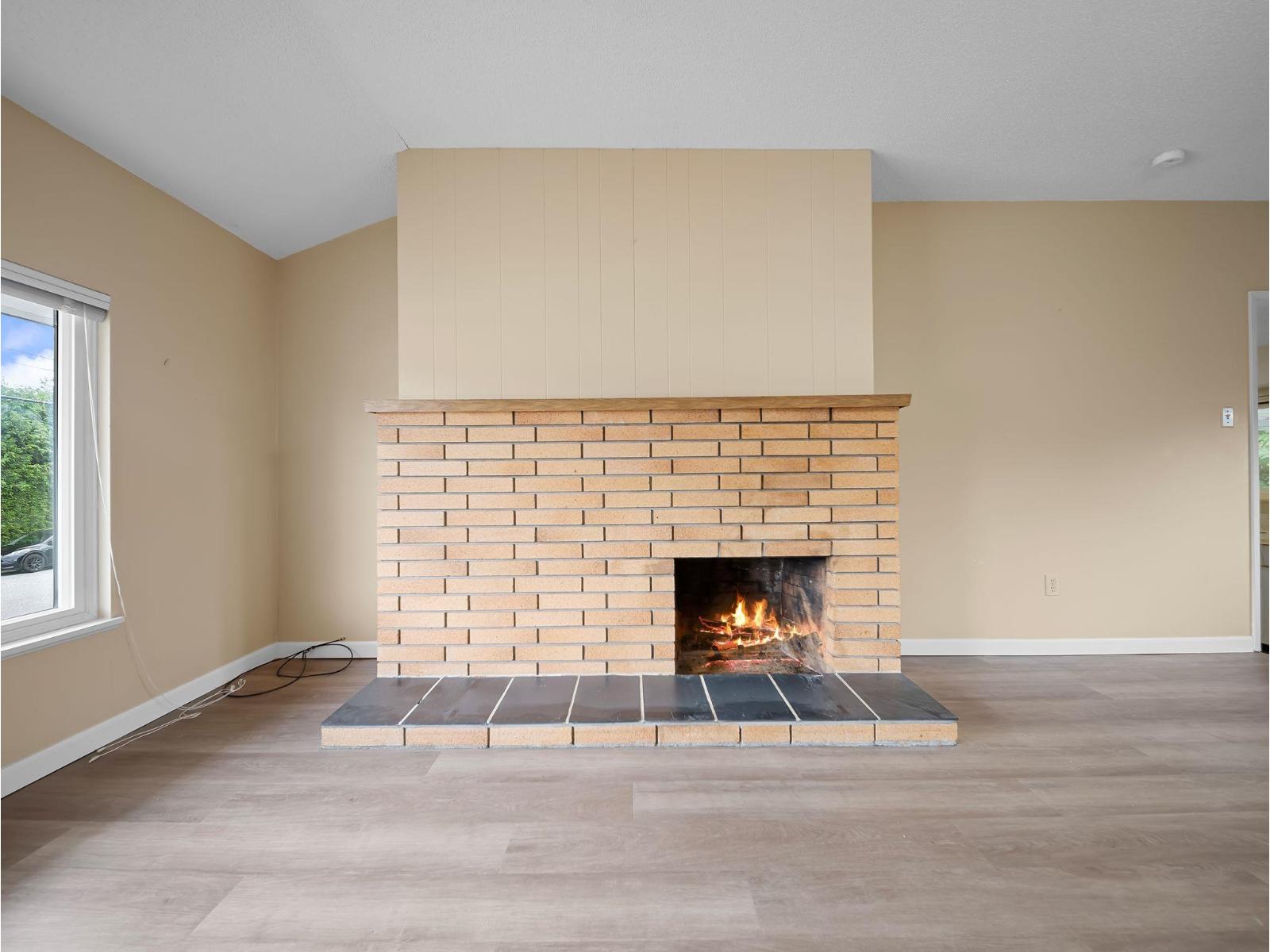 10059 KILLARNEY DRIVE, Fairfield Island, Chilliwack