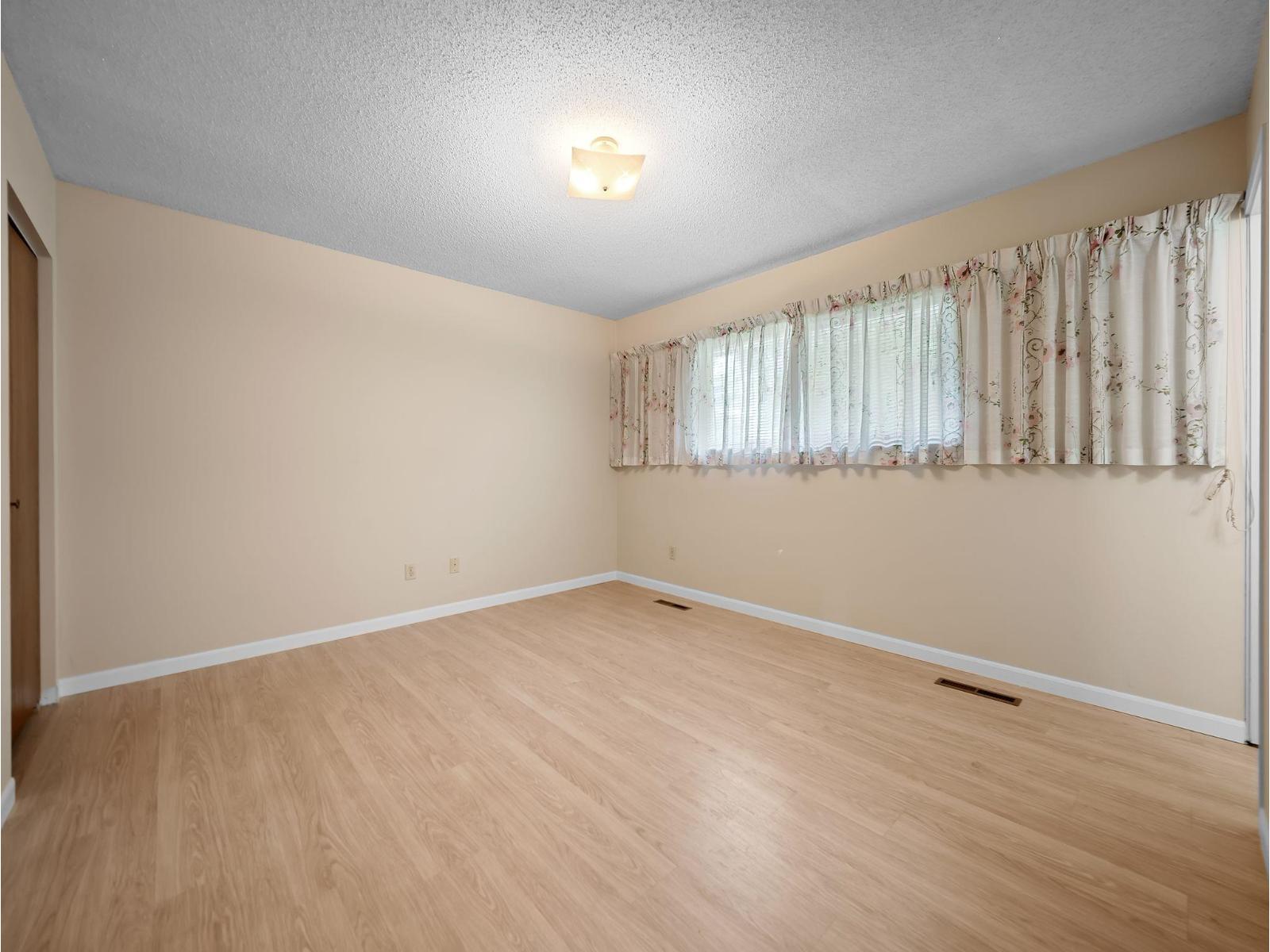10059 KILLARNEY DRIVE, Fairfield Island, Chilliwack