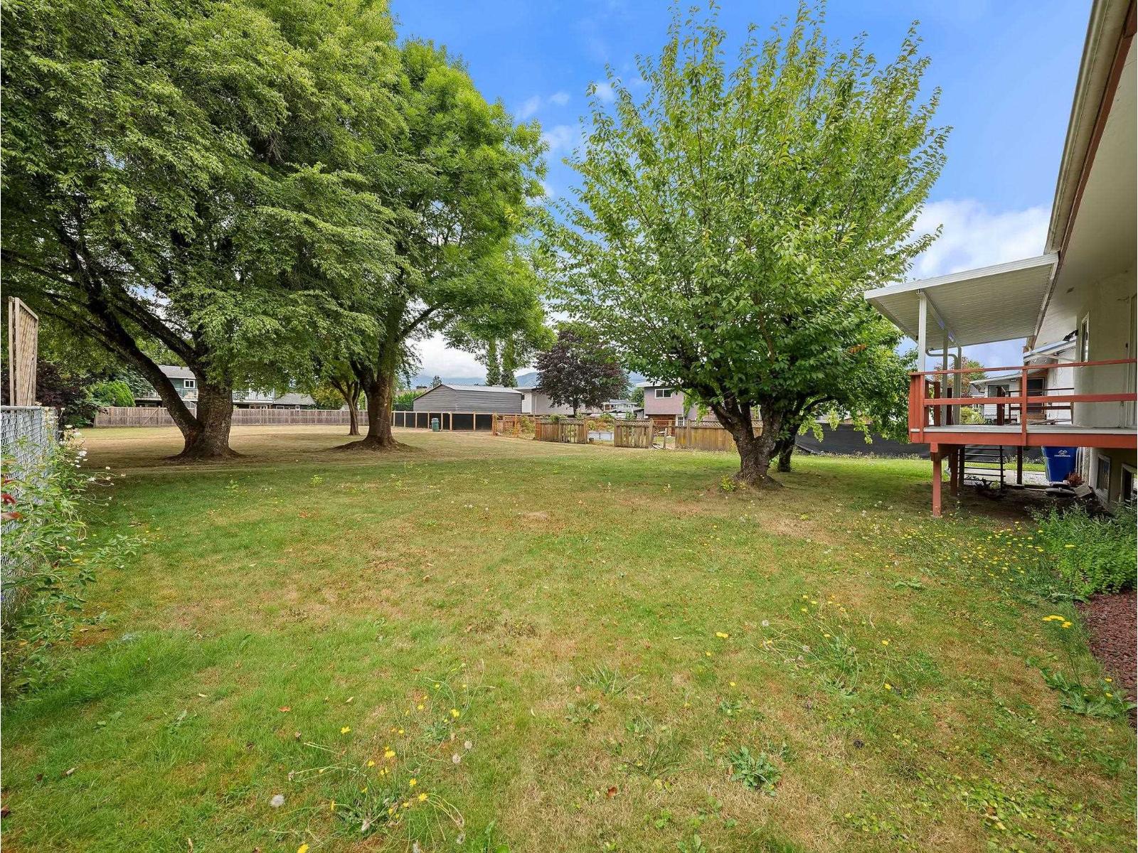 10059 KILLARNEY DRIVE, Fairfield Island, Chilliwack