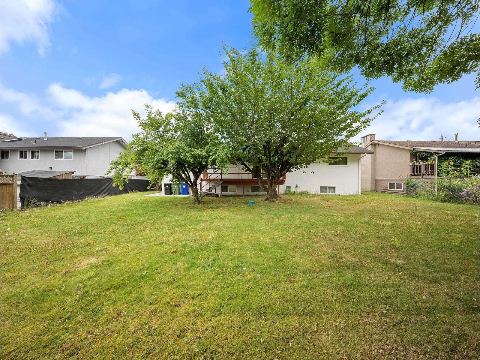 10059 KILLARNEY DRIVE, Fairfield Island, Chilliwack