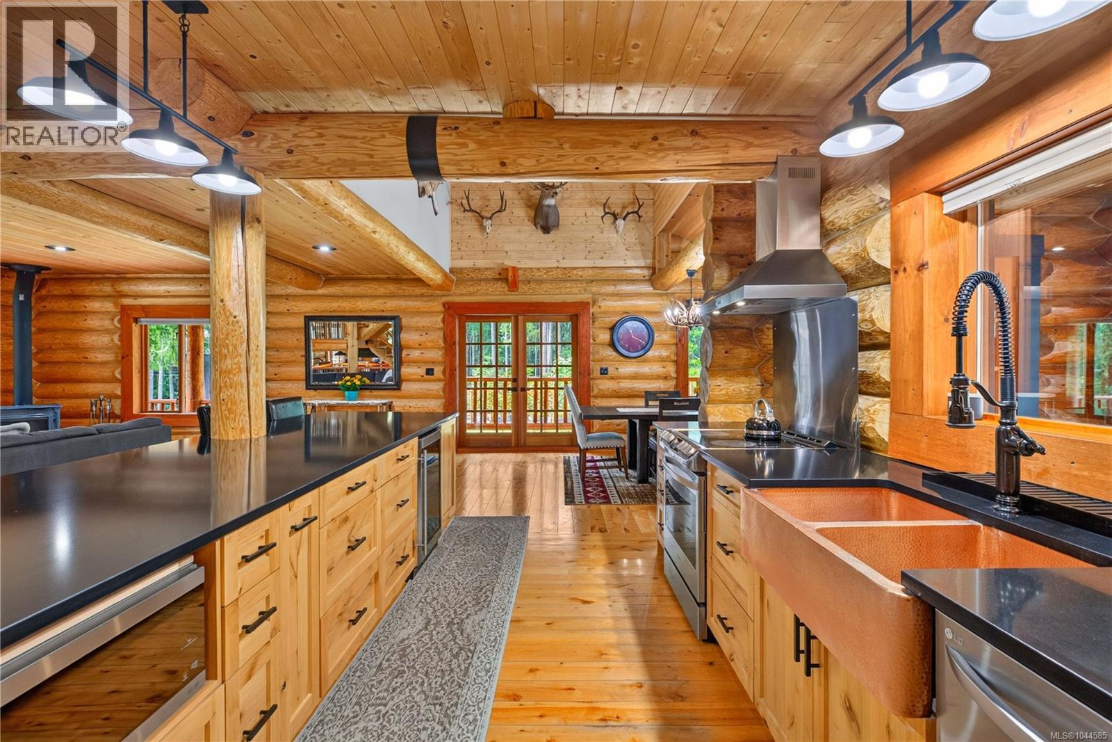 1258 Barr Dr - Image 33
