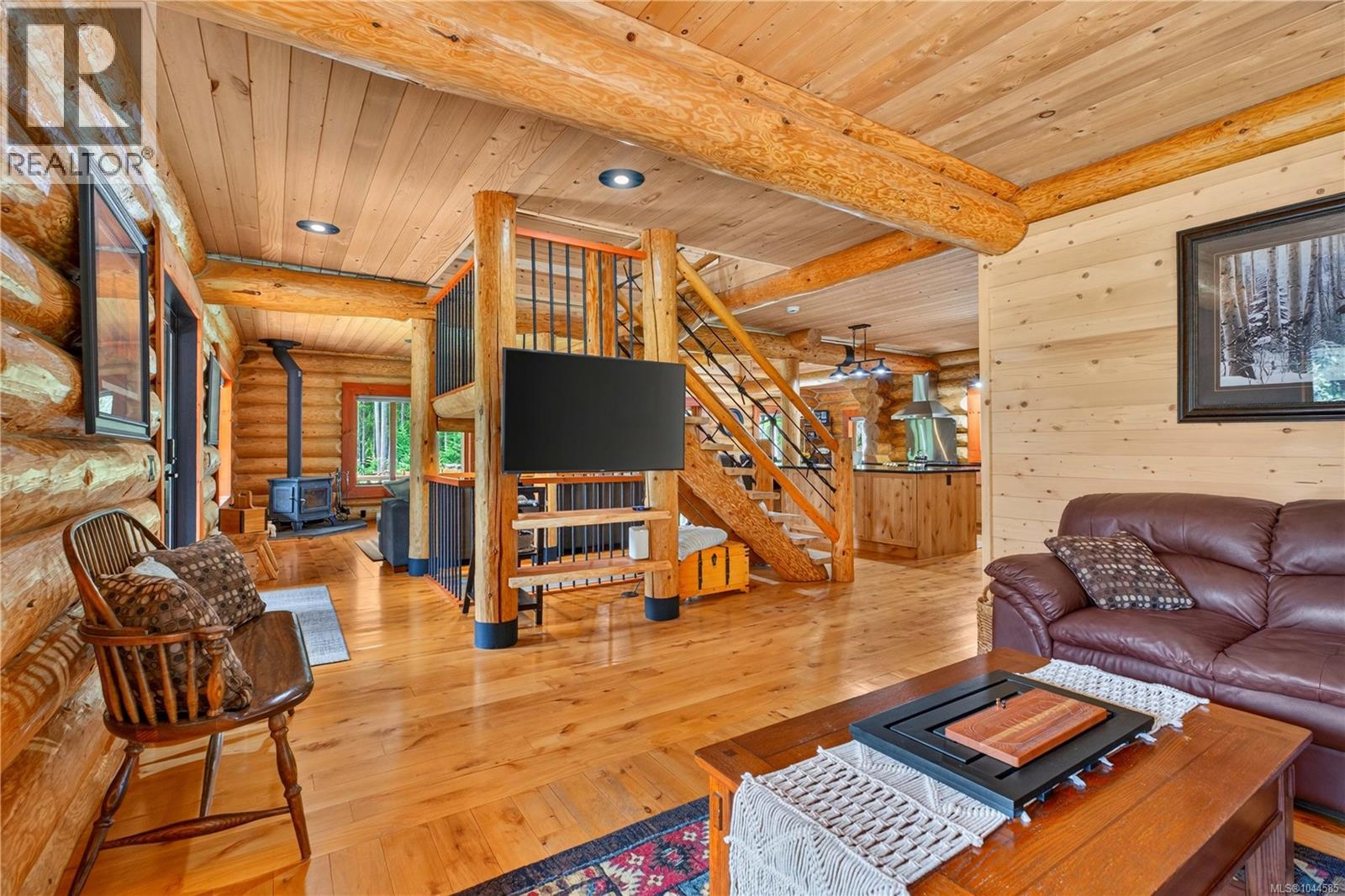 1258 Barr Dr - Image 44