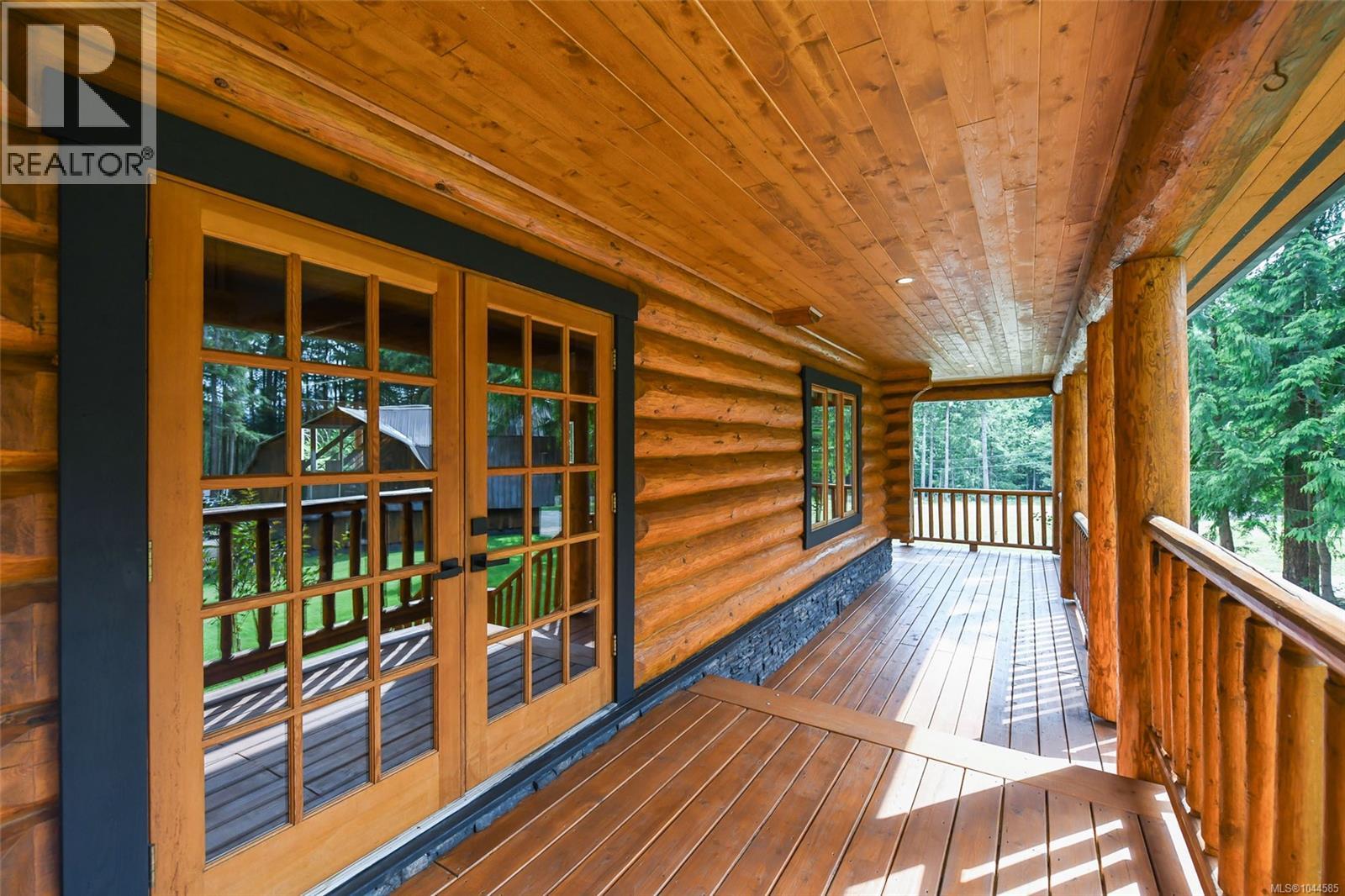 1258 Barr Dr - Image 25