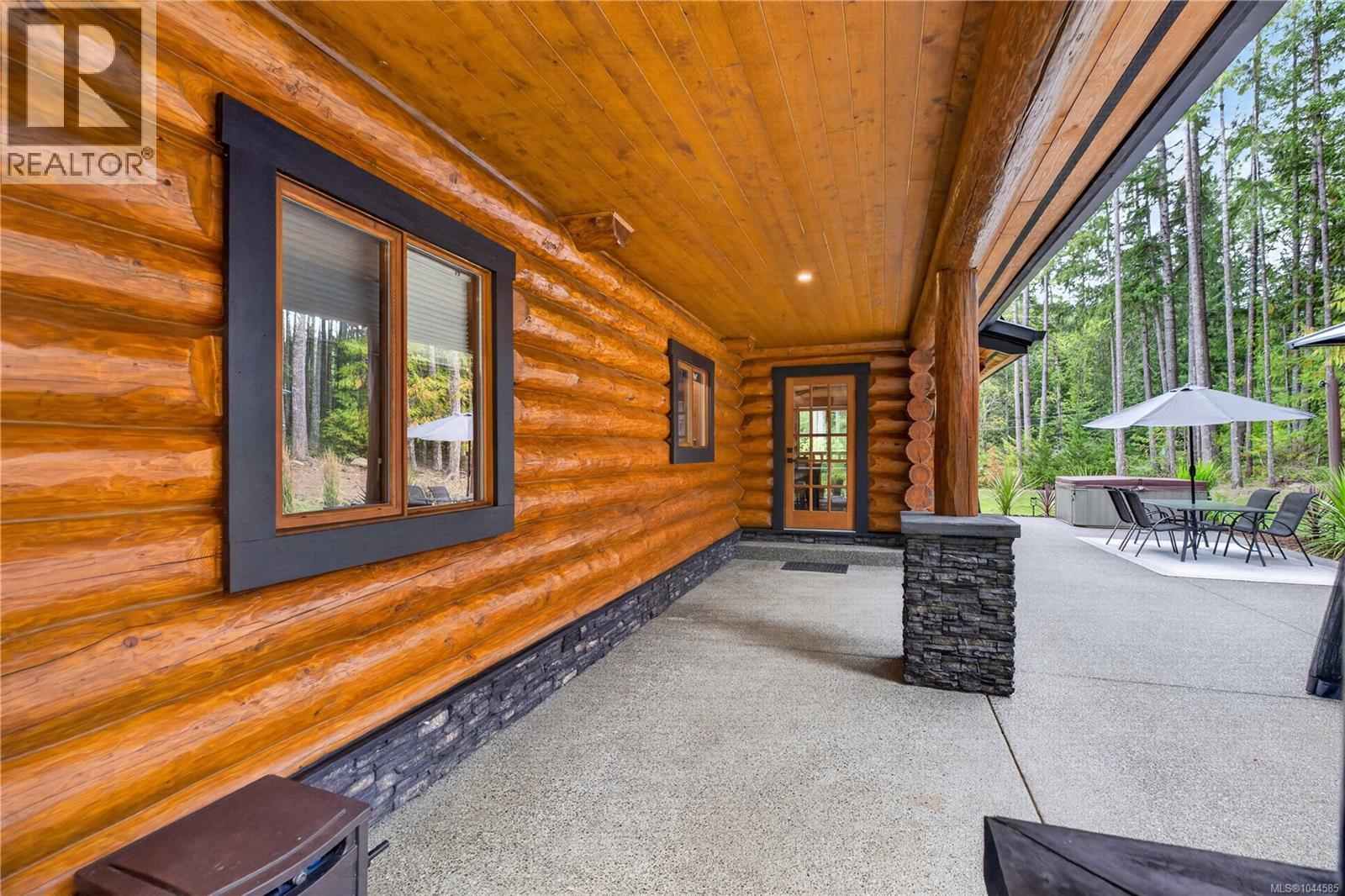 1258 Barr Dr - Image 27