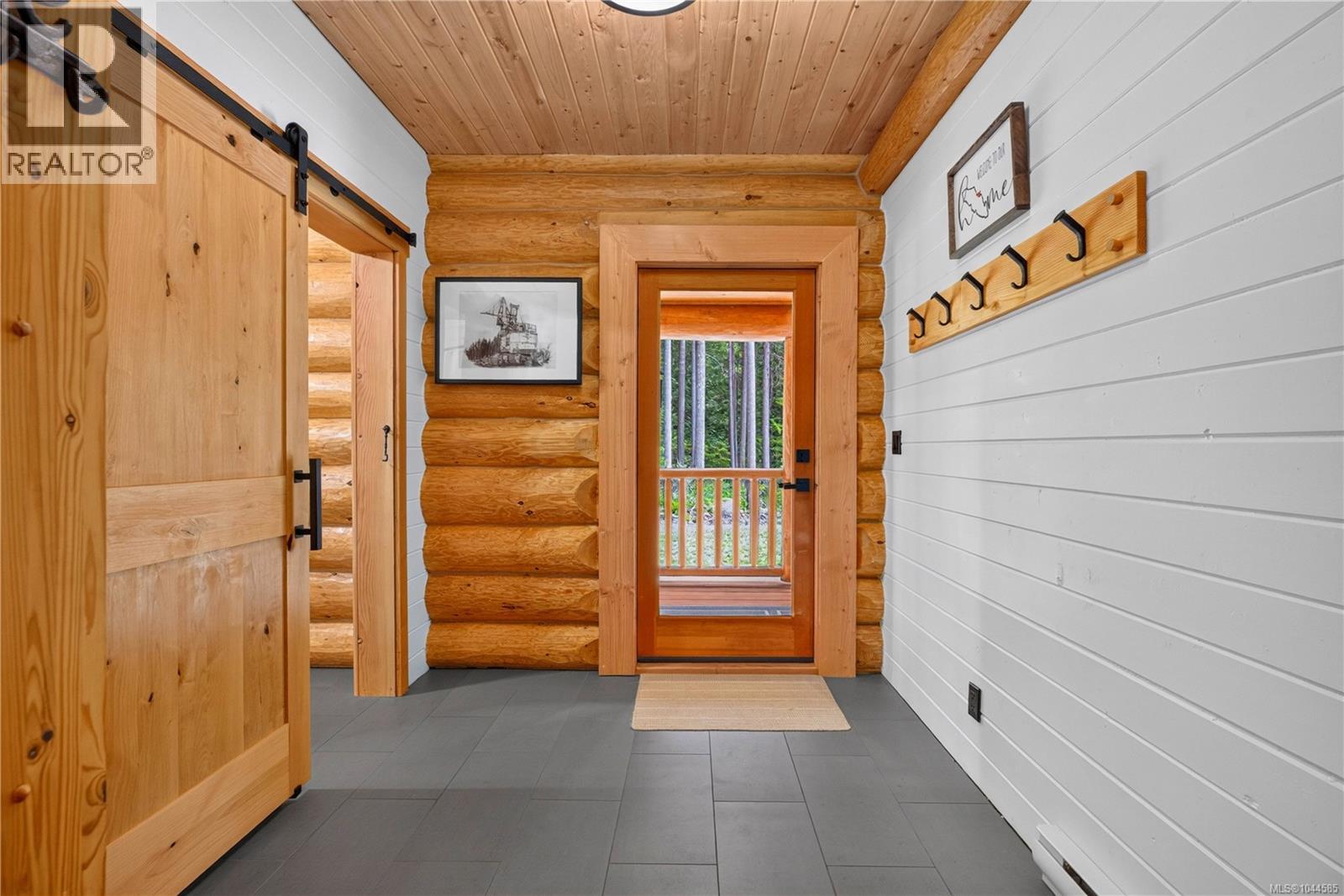 1258 Barr Dr - Image 48