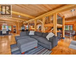 1258 Barr Dr, Merville, BC V0R2M0 Photo 43
