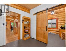1258 Barr Dr, Merville, BC V0R2M0 Photo 49
