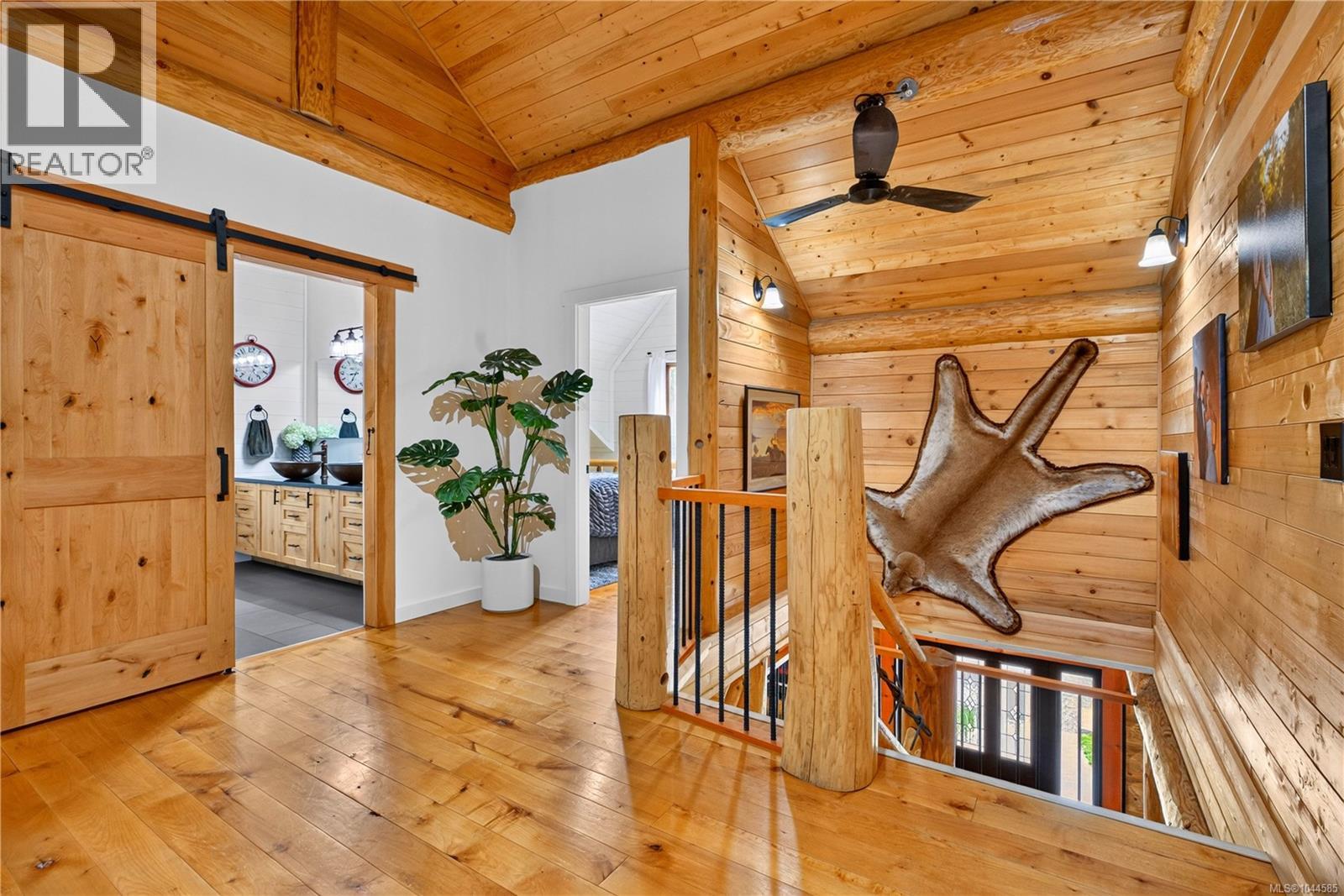 1258 Barr Dr - Image 70