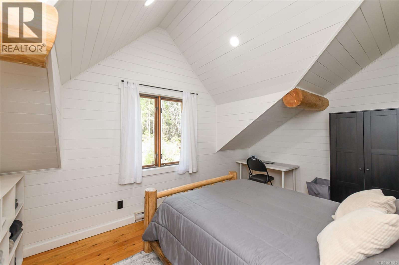 1258 Barr Dr - Image 64
