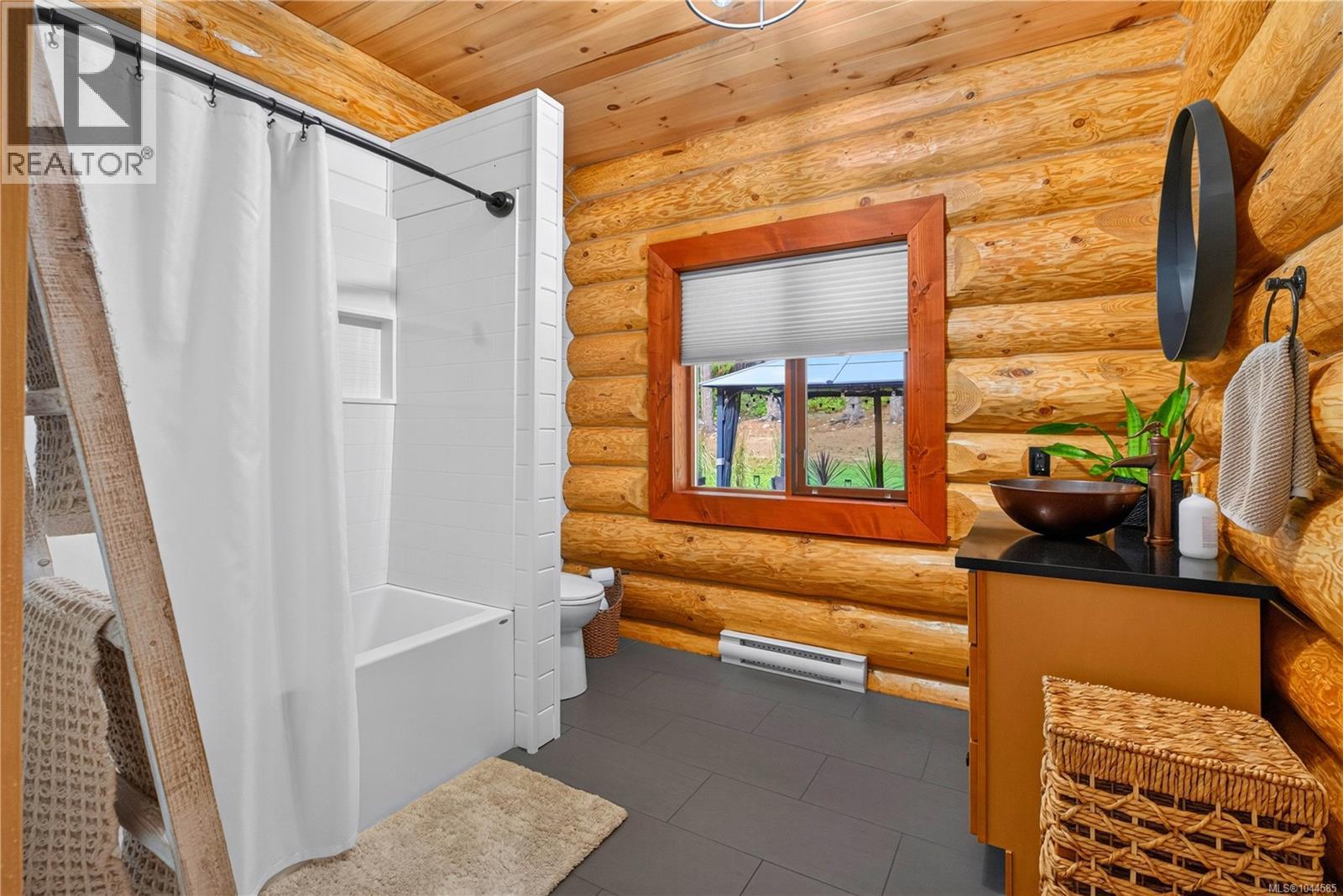 1258 Barr Dr - Image 50