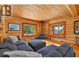 1258 Barr Dr, Merville, BC V0R2M0 Photo 42