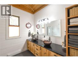 1258 Barr Dr, Merville, BC V0R2M0 Photo 76