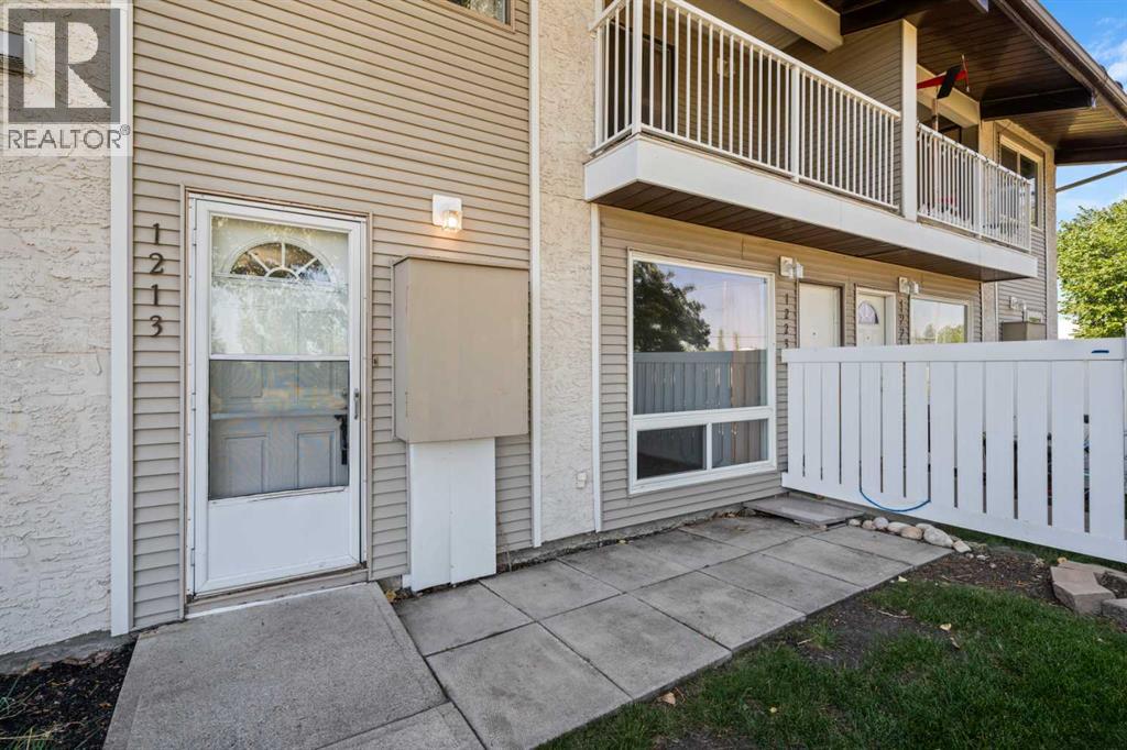#1213 200 Brookpark Drive SW - 3