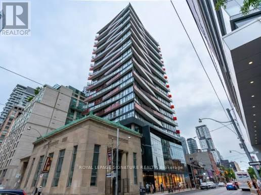 #712 215 QUEEN STREET W - 1