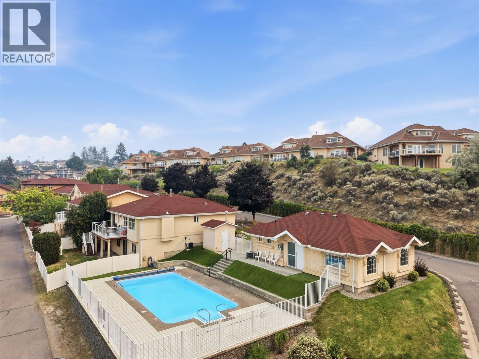 #822 15 HUDSON'S BAY Trail - 47