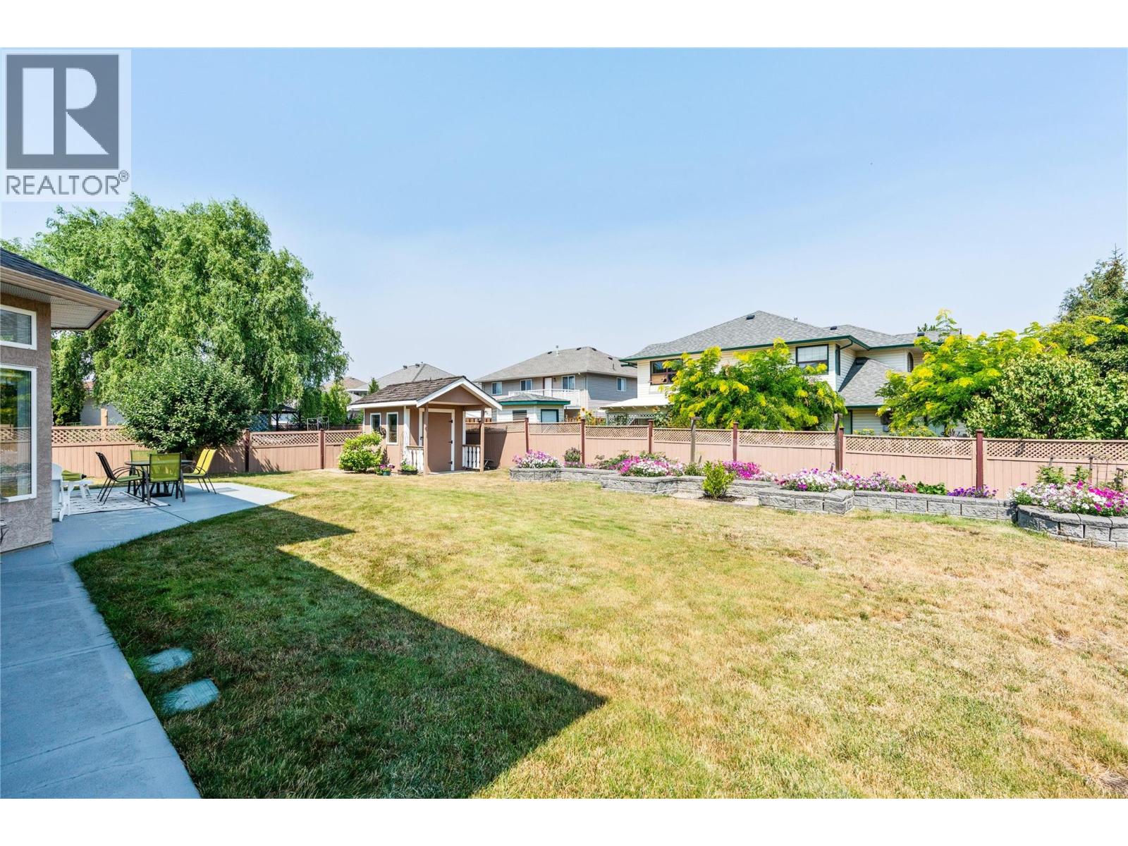 2302 Maundrell Avenue - 42