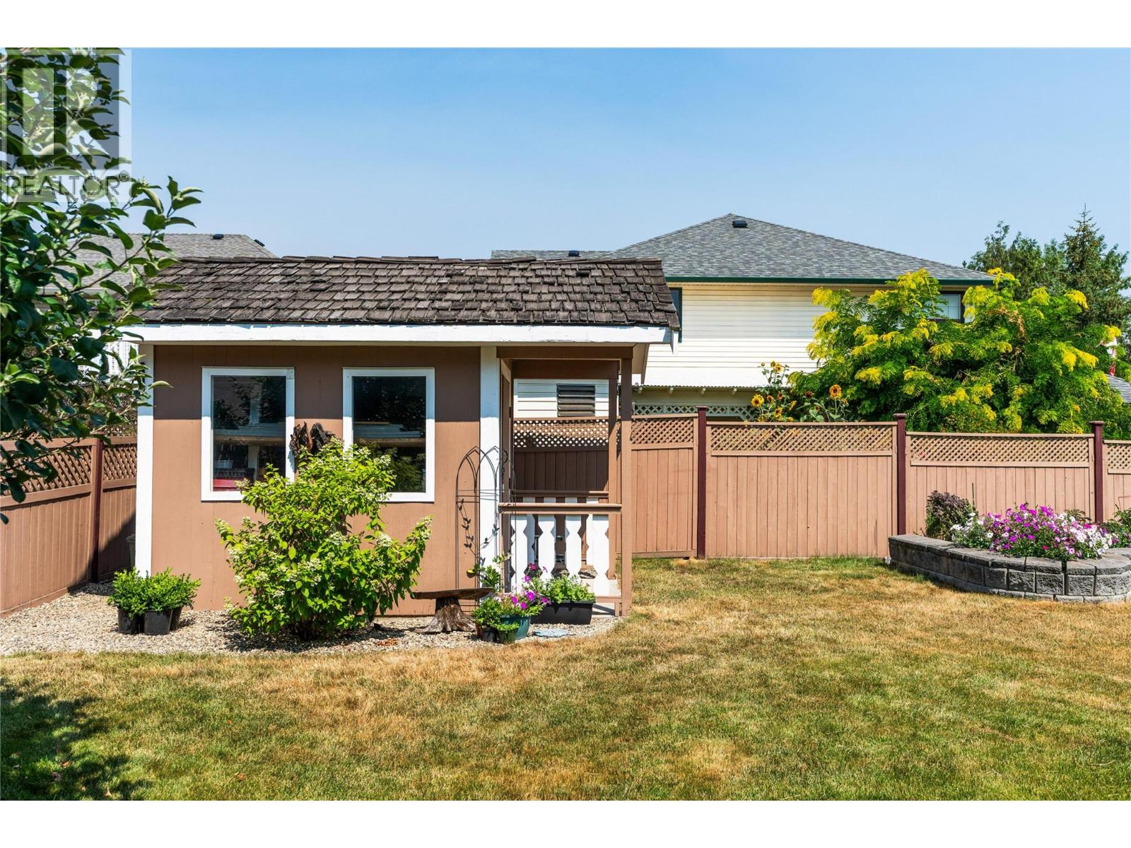 2302 Maundrell Avenue - 52