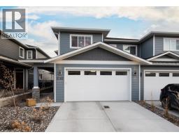  2383 Hawks Boulevard, West Kelowna