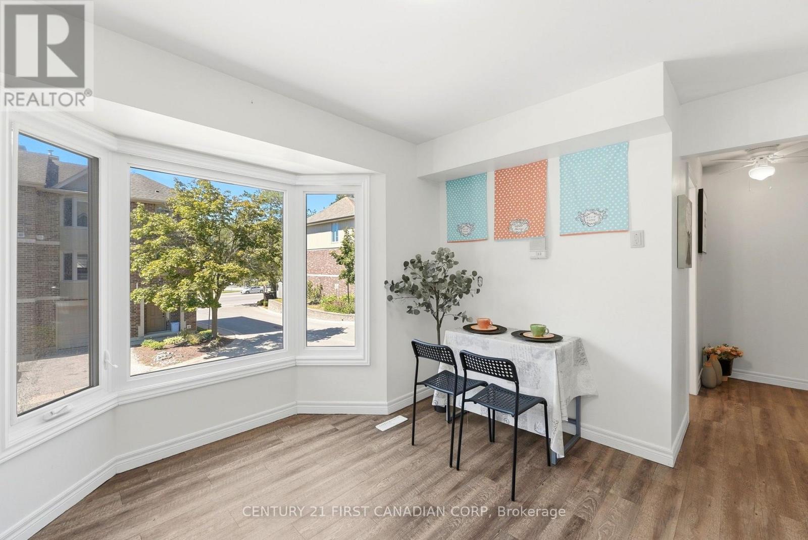 #10 1548 RICHMOND STREET - Image 20