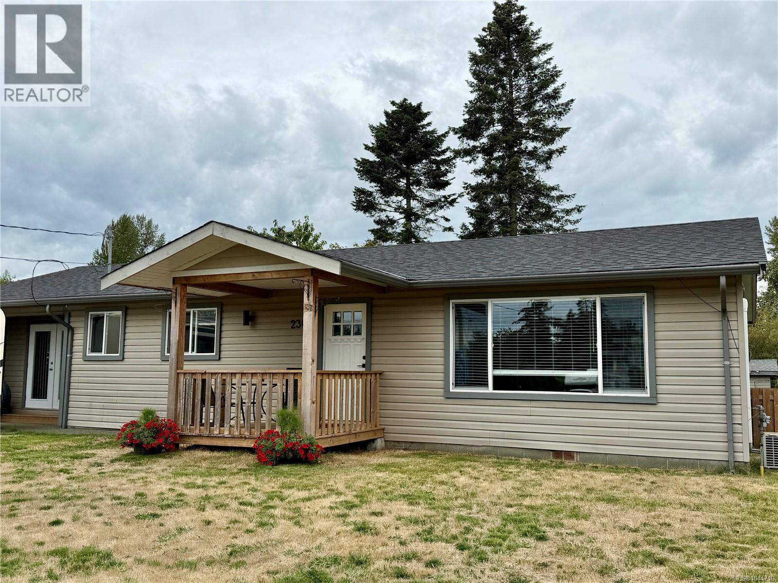 230 Carolyn Rd