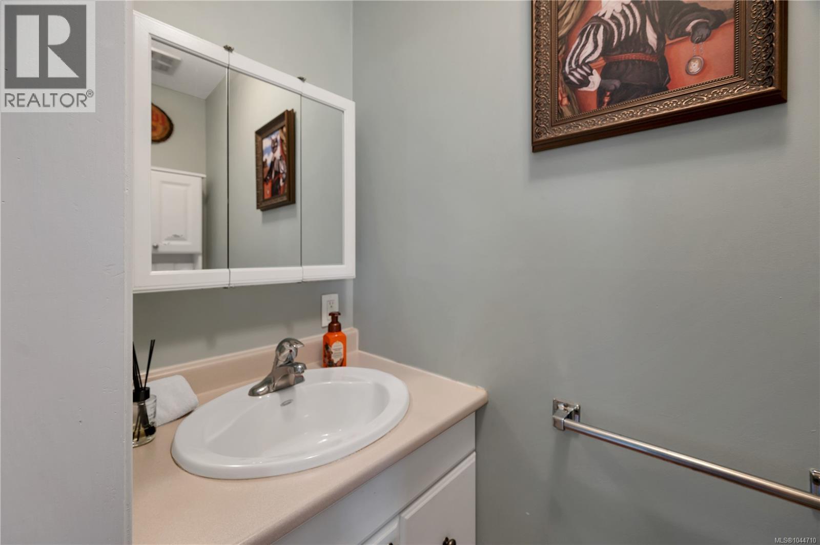 230 Carolyn Rd - 28