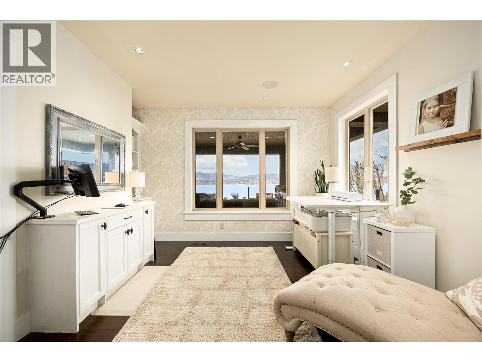  2583 Lucinde Road, West Kelowna