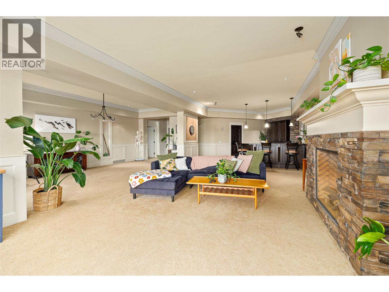  2583 Lucinde Road, West Kelowna